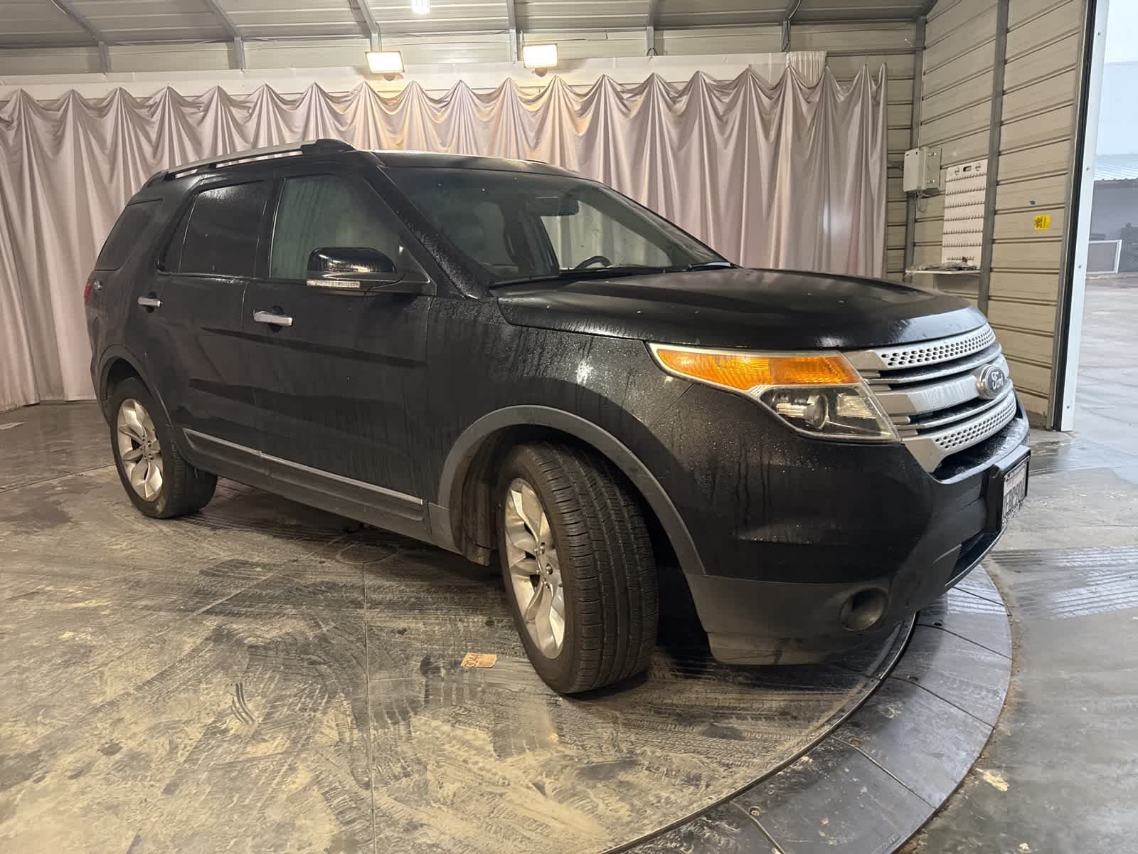 Thumbnail: 2014 Ford Explorer - 2