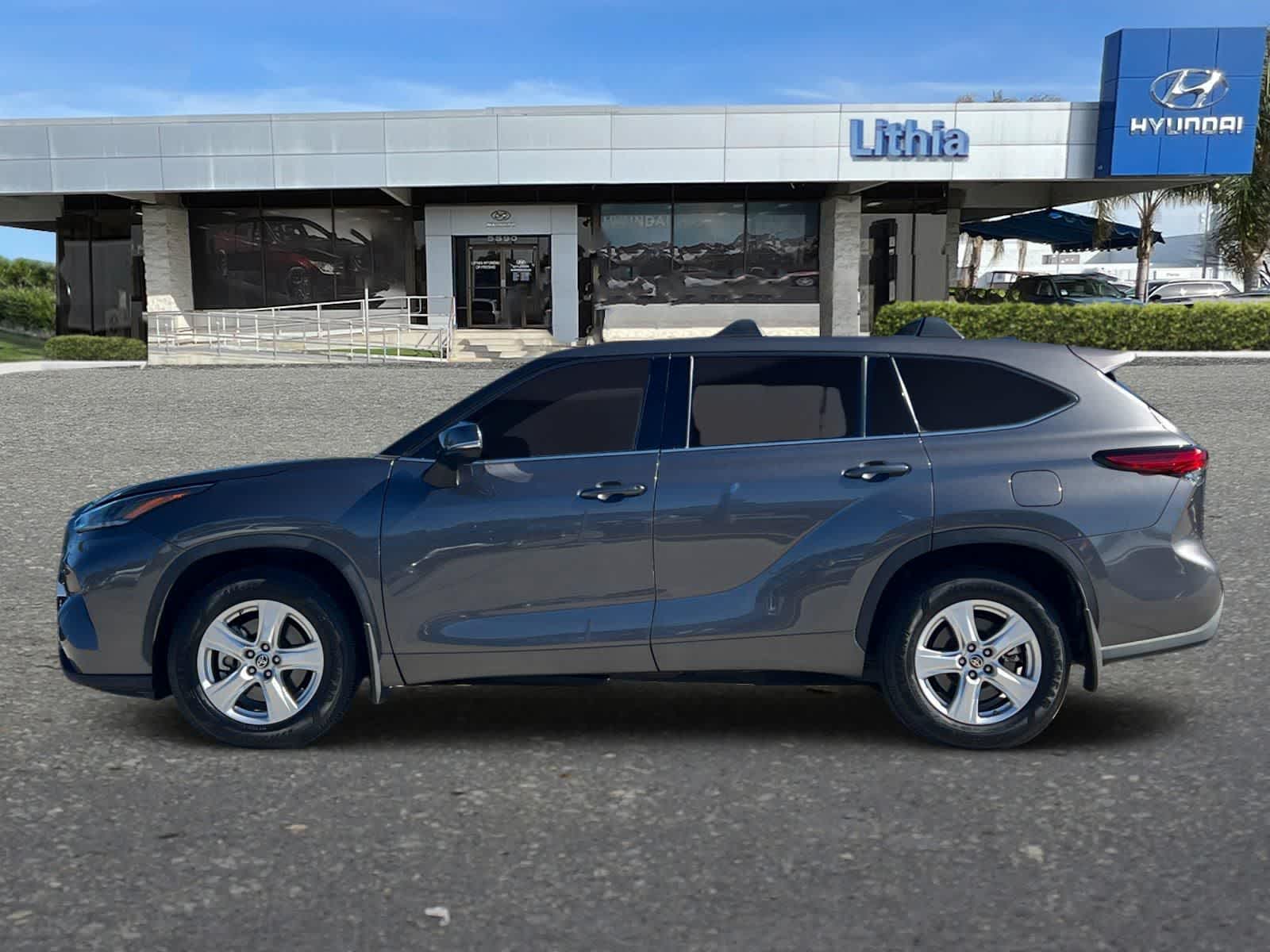 Thumbnail: 2021 Toyota Highlander - 6