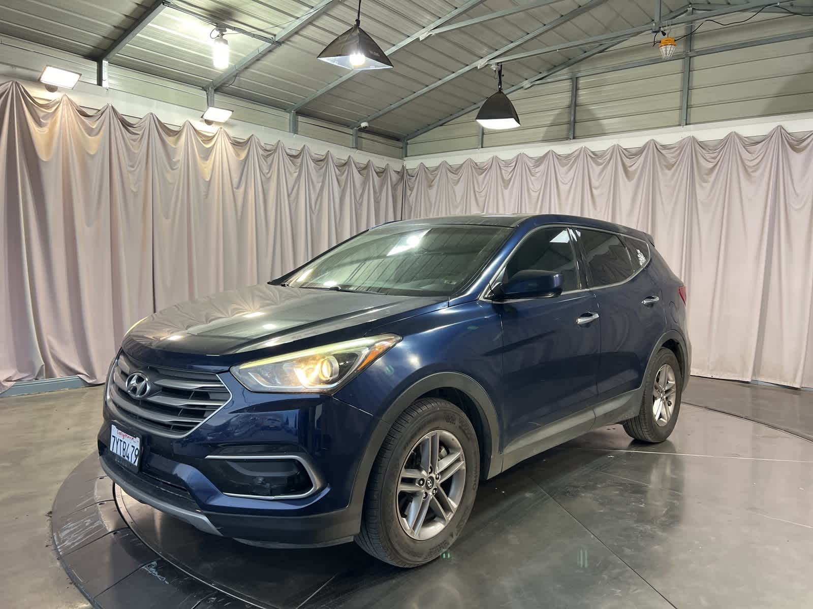 Thumbnail: 2017 Hyundai Santa Fe - 3