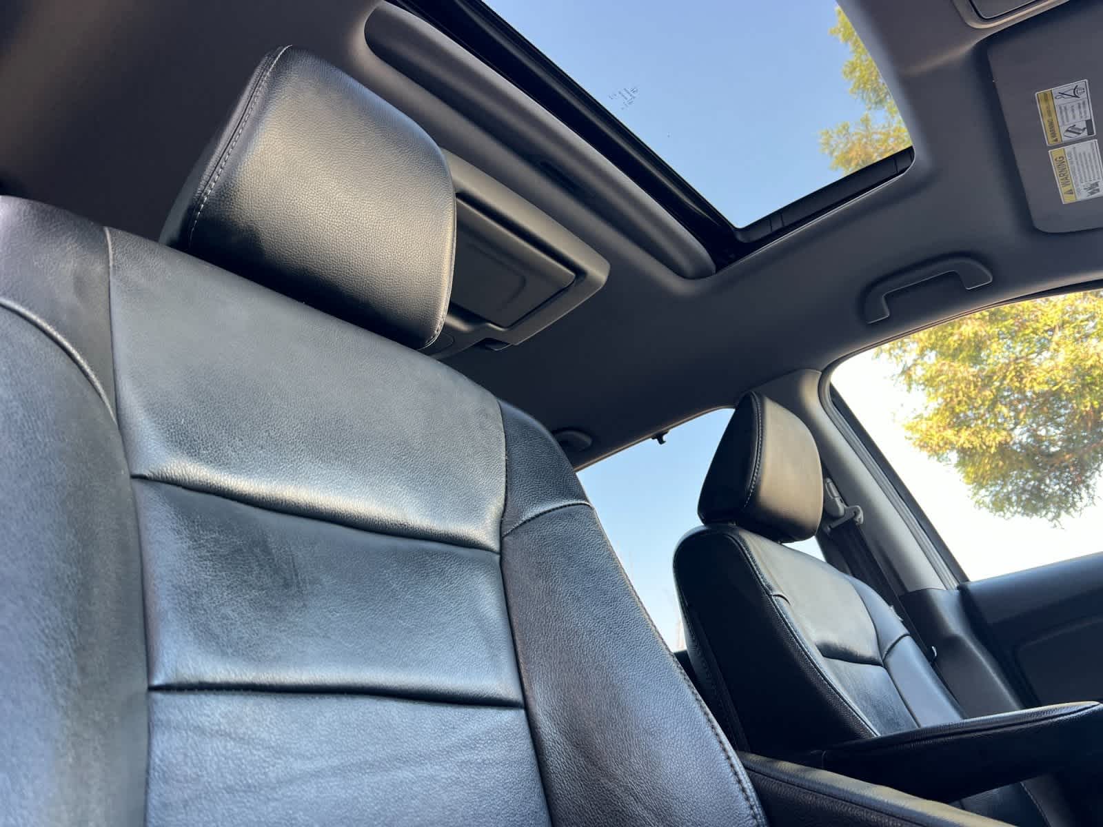 Thumbnail: 2019 Honda Pilot - 19