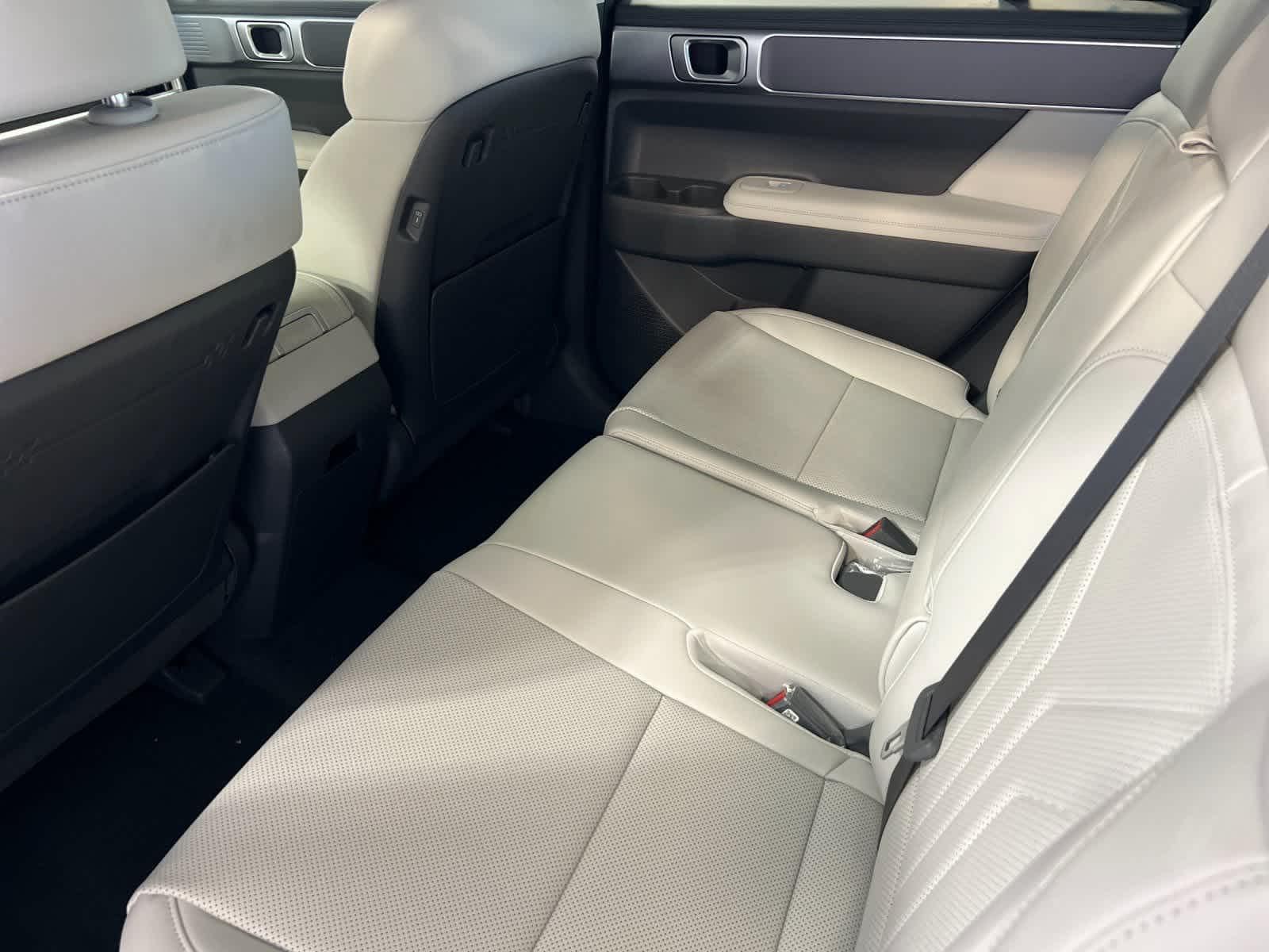 Thumbnail: 2026 Hyundai Santa Fe - 4