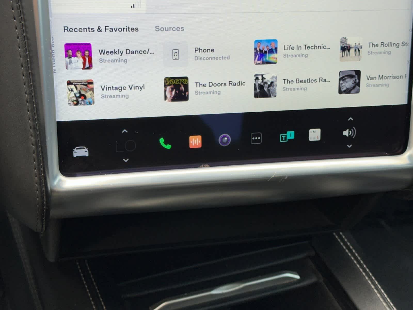 Thumbnail: 2016 Tesla Model S - 21