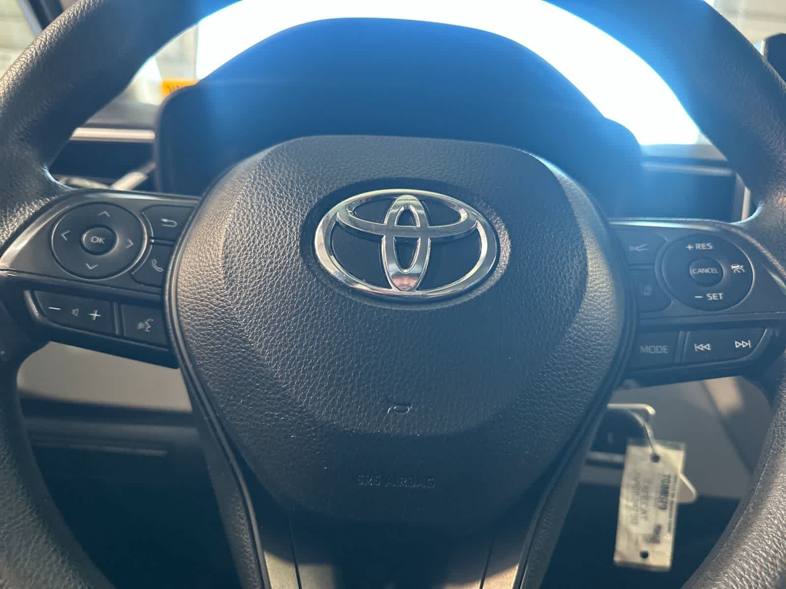 Thumbnail: 2021 Toyota Corolla - 21