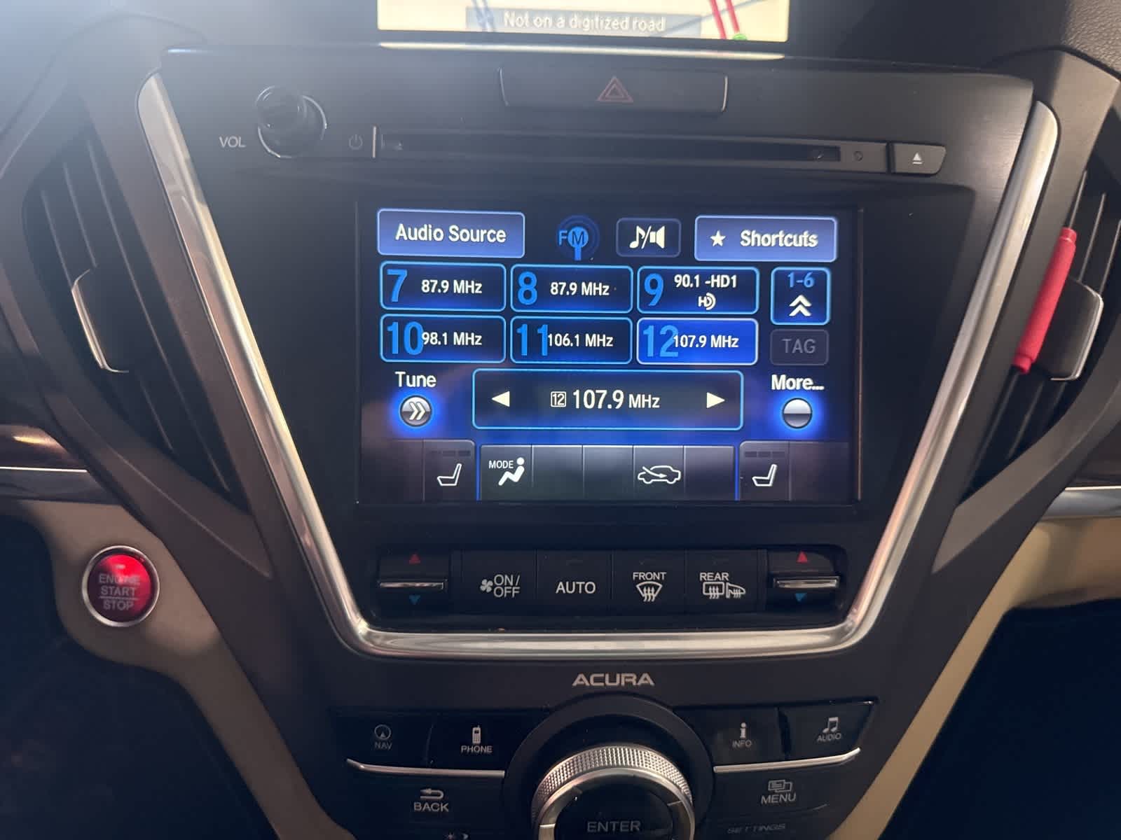 Thumbnail: 2015 Acura MDX - 23