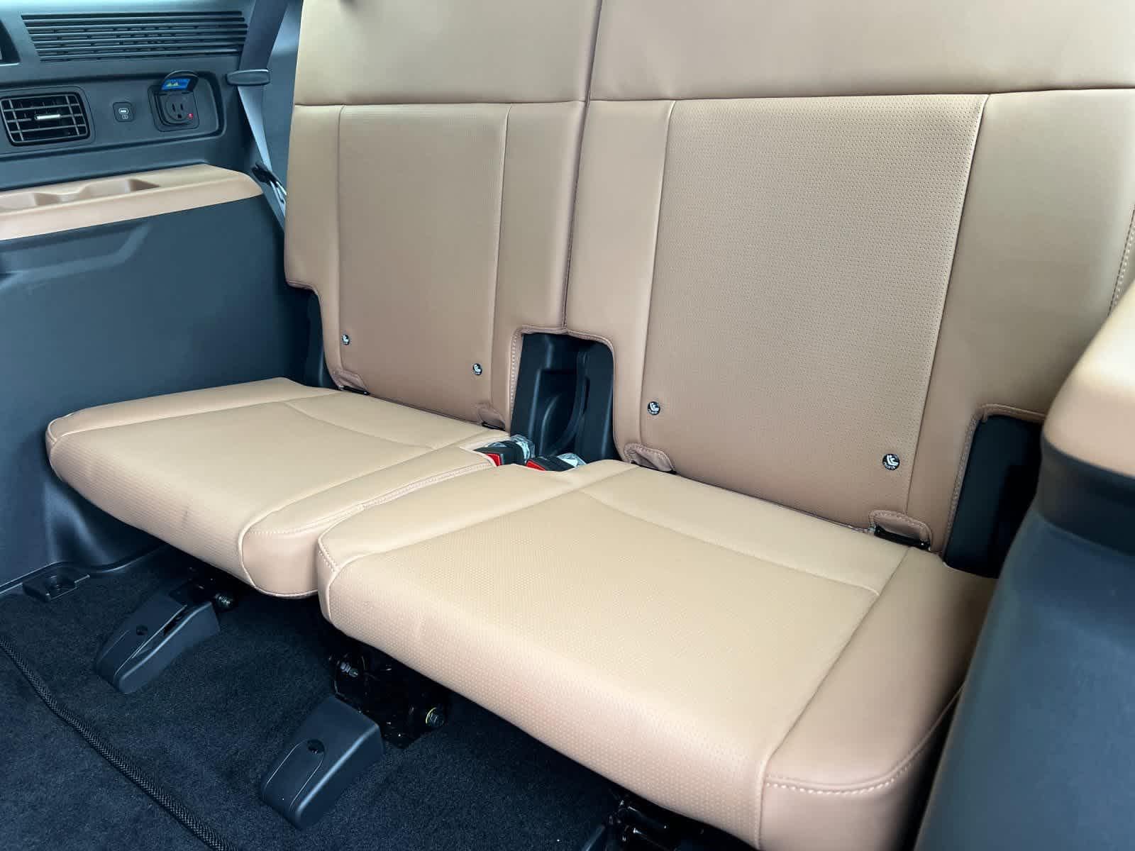 Thumbnail: 2026 Hyundai Santa Fe - 15