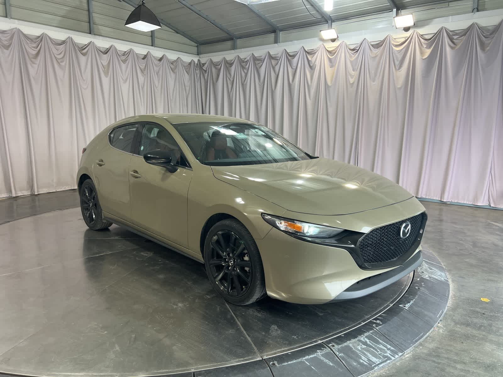 Thumbnail: 2024 Mazda Mazda3 - 9