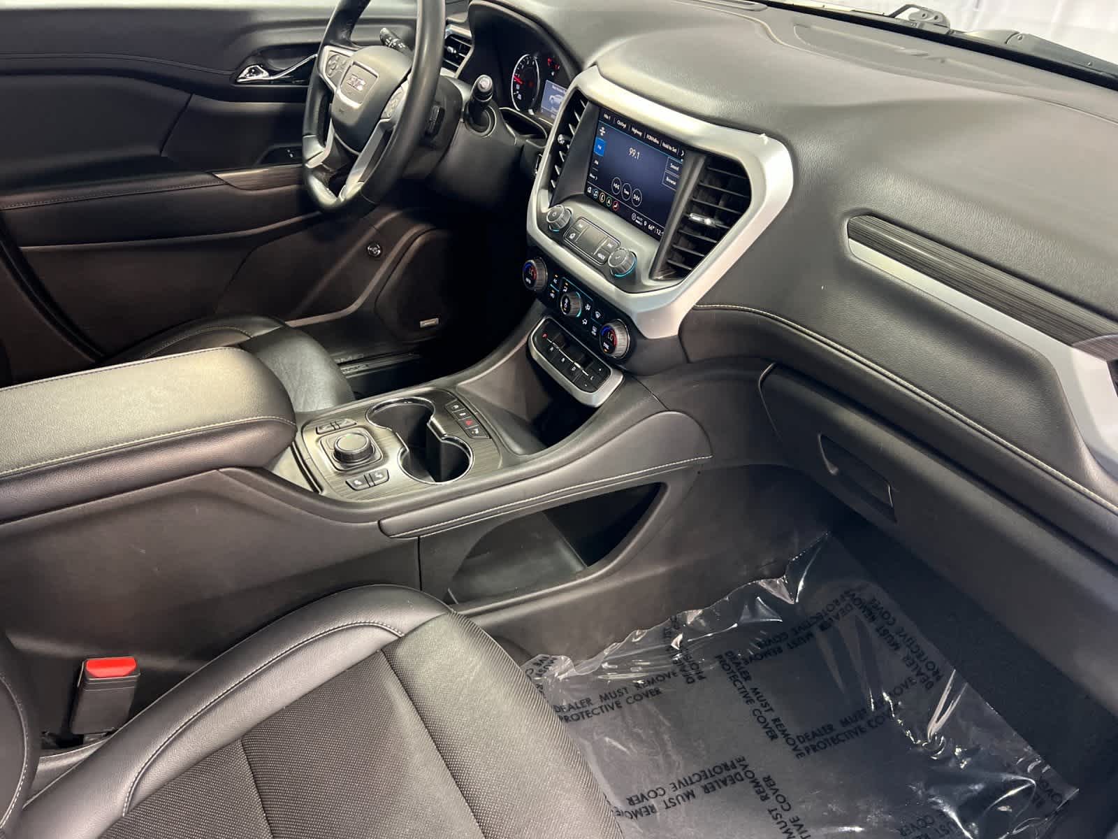 Thumbnail: 2023 GMC Acadia - 17