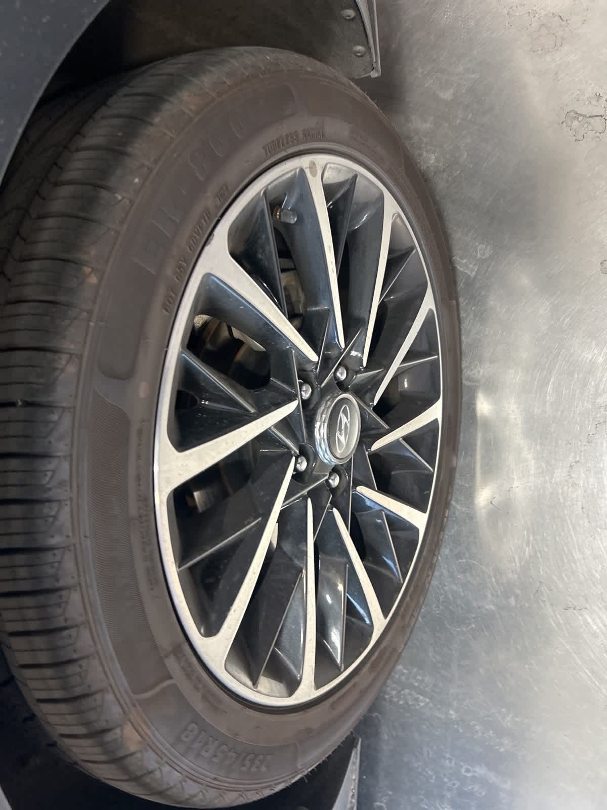 Thumbnail: 2020 Hyundai Sonata - 14