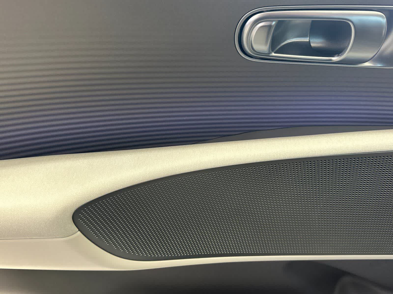 Thumbnail: 2025 Hyundai Ioniq 6 - 13