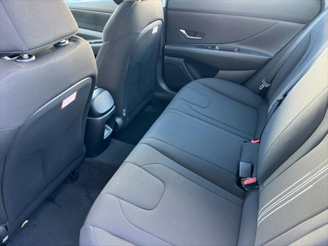 Thumbnail: 2025 Hyundai Elantra - 5