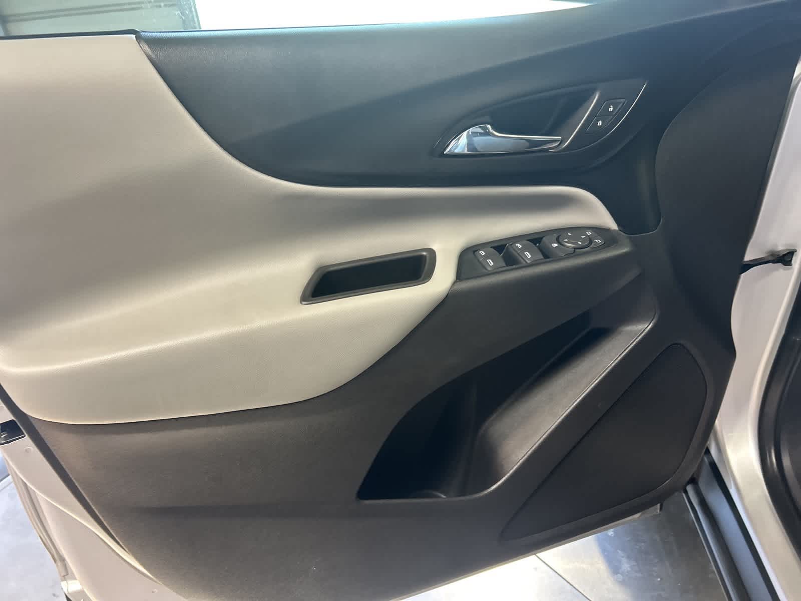 Thumbnail: 2019 Chevrolet Equinox - 23