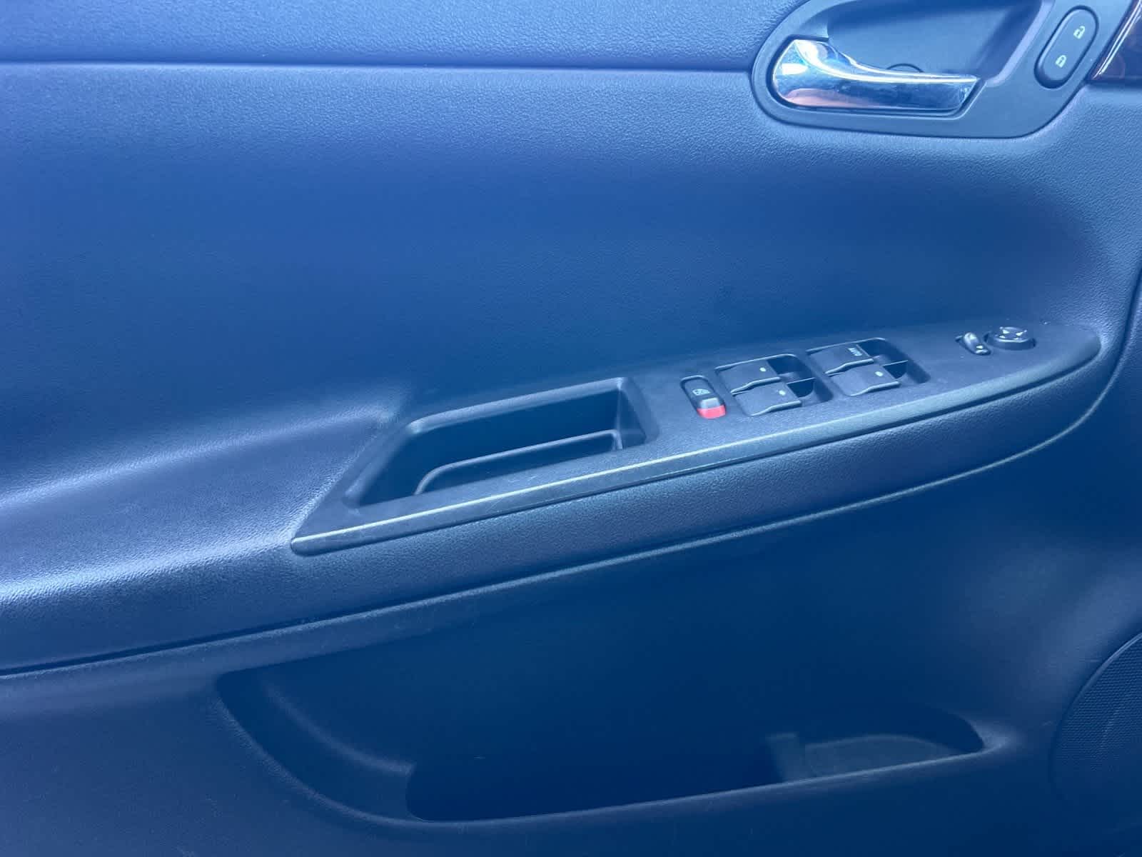 Thumbnail: 2012 Chevrolet Impala - 12