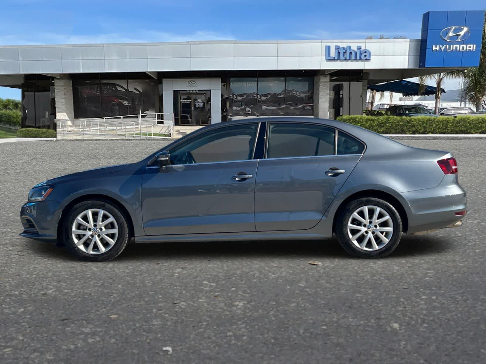2017 Volkswagen Jetta 1.4T SE photo 5