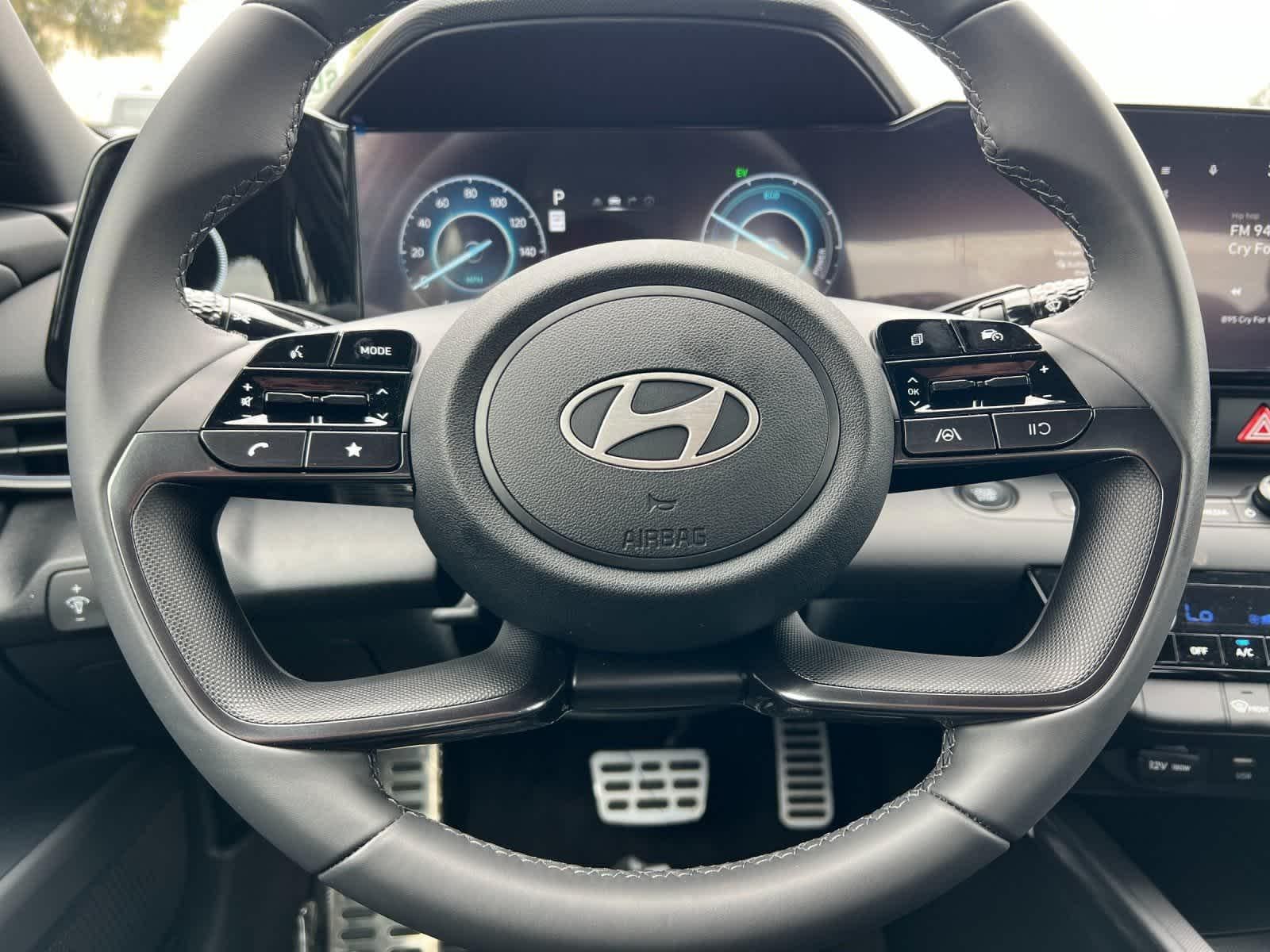 Thumbnail: 2025 Hyundai Elantra - 20