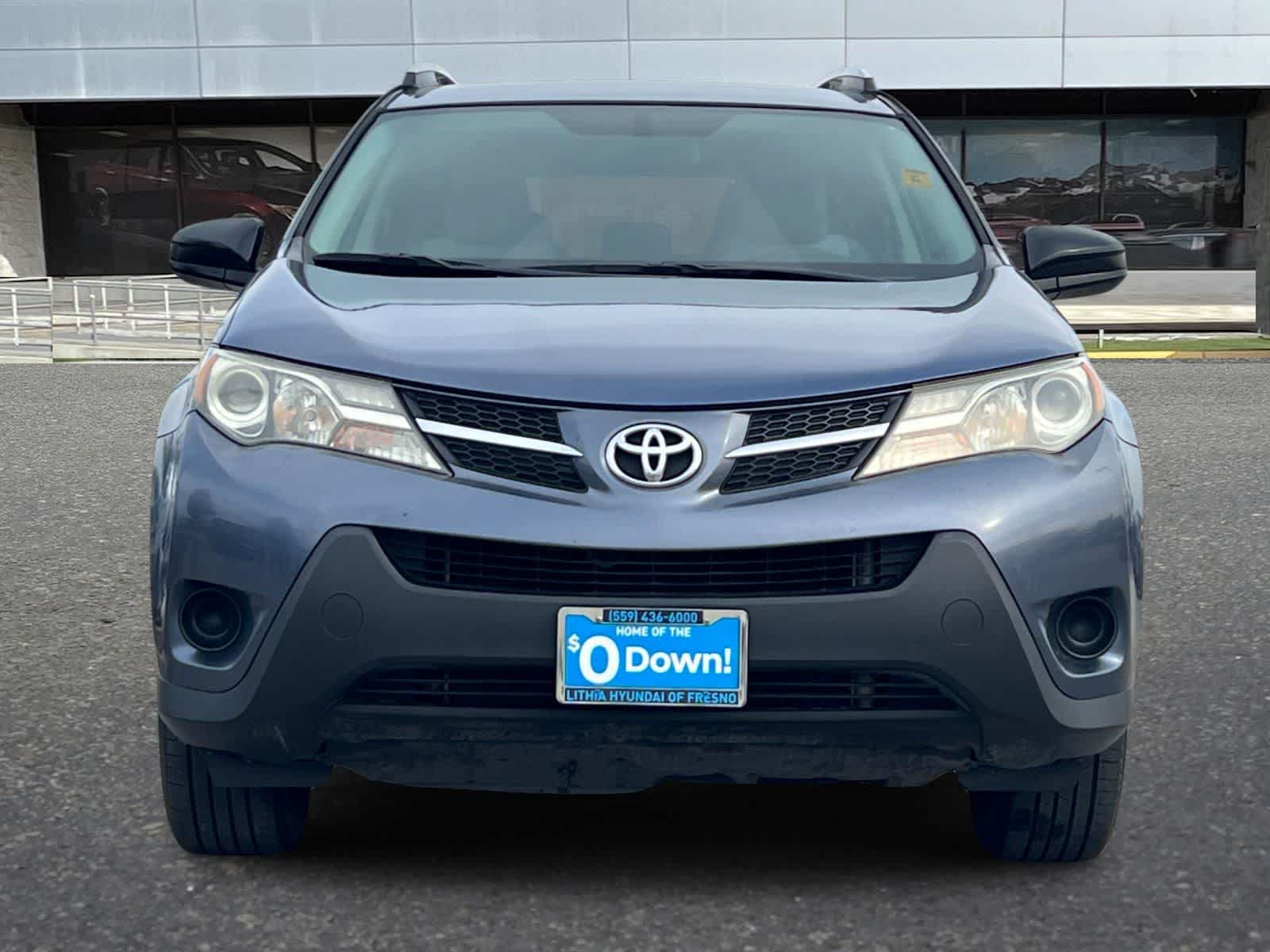 Thumbnail: 2013 Toyota RAV4 - 11