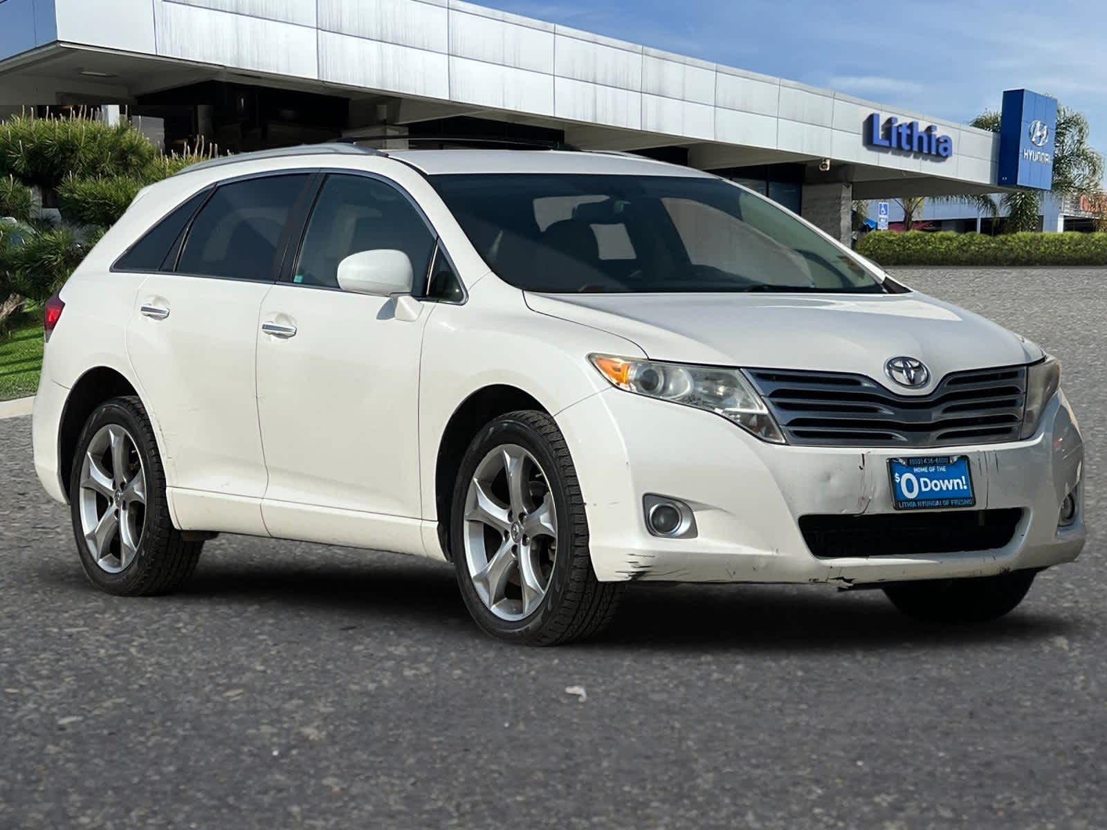 Thumbnail: 2011 Toyota Venza - 10