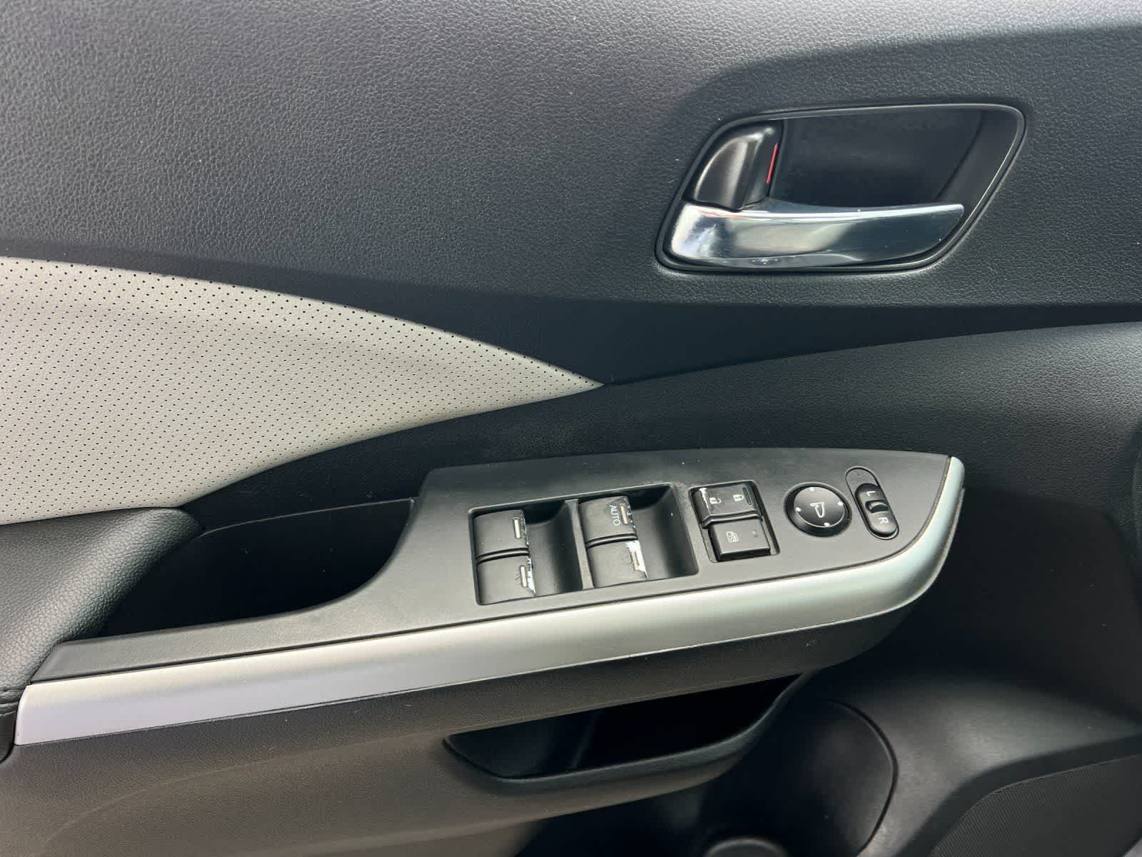 Thumbnail: 2015 Honda CR-V - 13