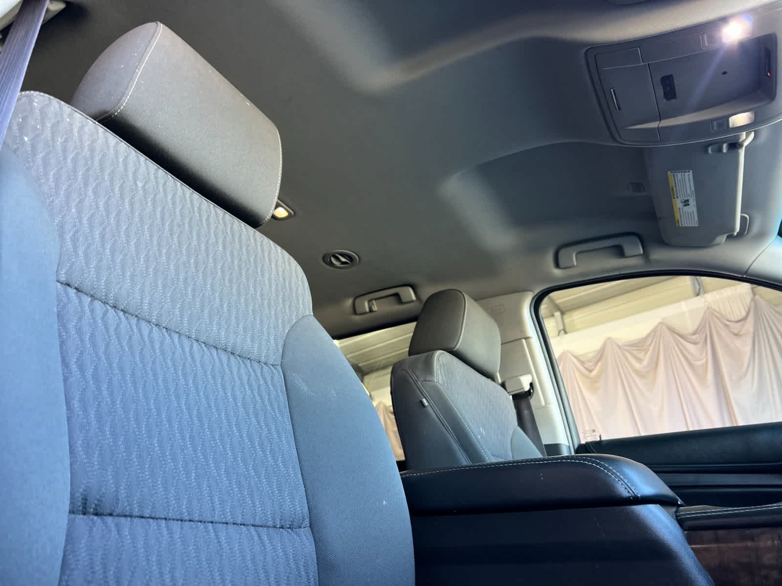 Thumbnail: 2017 Chevrolet Tahoe - 18