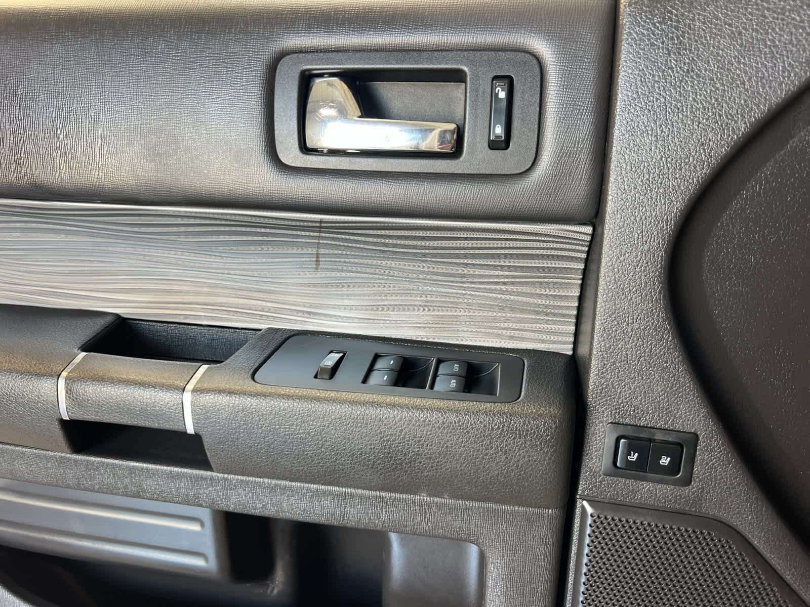 Thumbnail: 2018 Ford Flex - 11