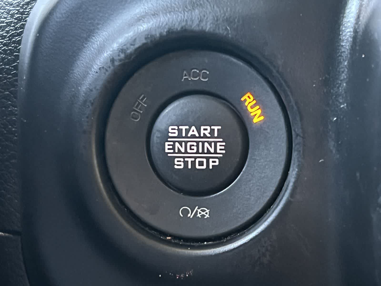 Thumbnail: 2021 Jeep Wrangler - 22