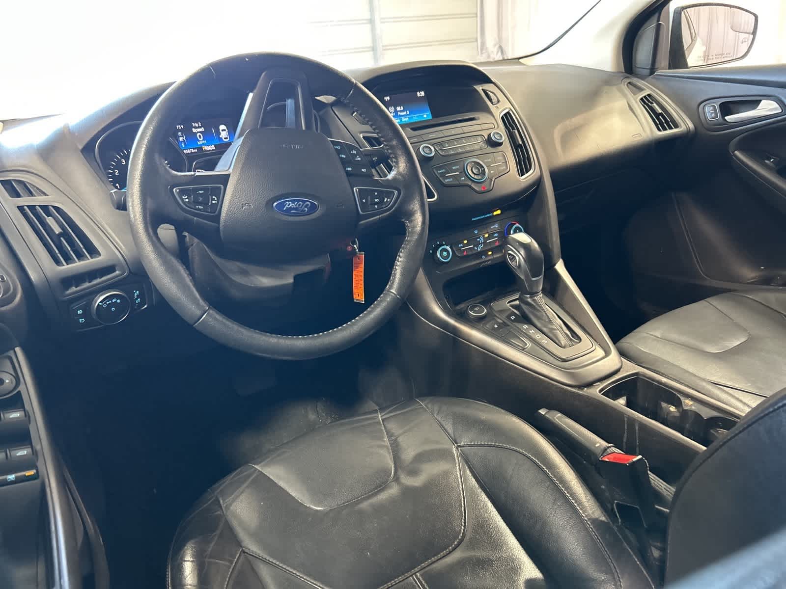 Thumbnail: 2015 Ford Focus - 22