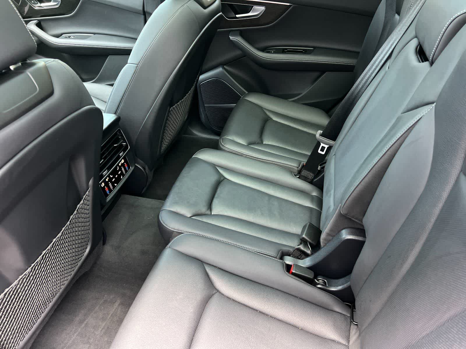 Thumbnail: 2025 Audi Q7 - 5