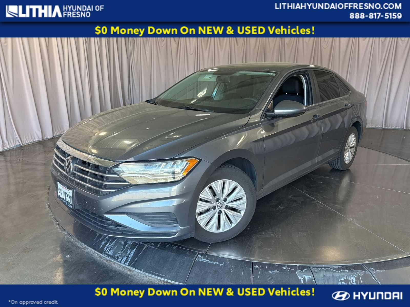 Thumbnail: 2019 Volkswagen Jetta - 1