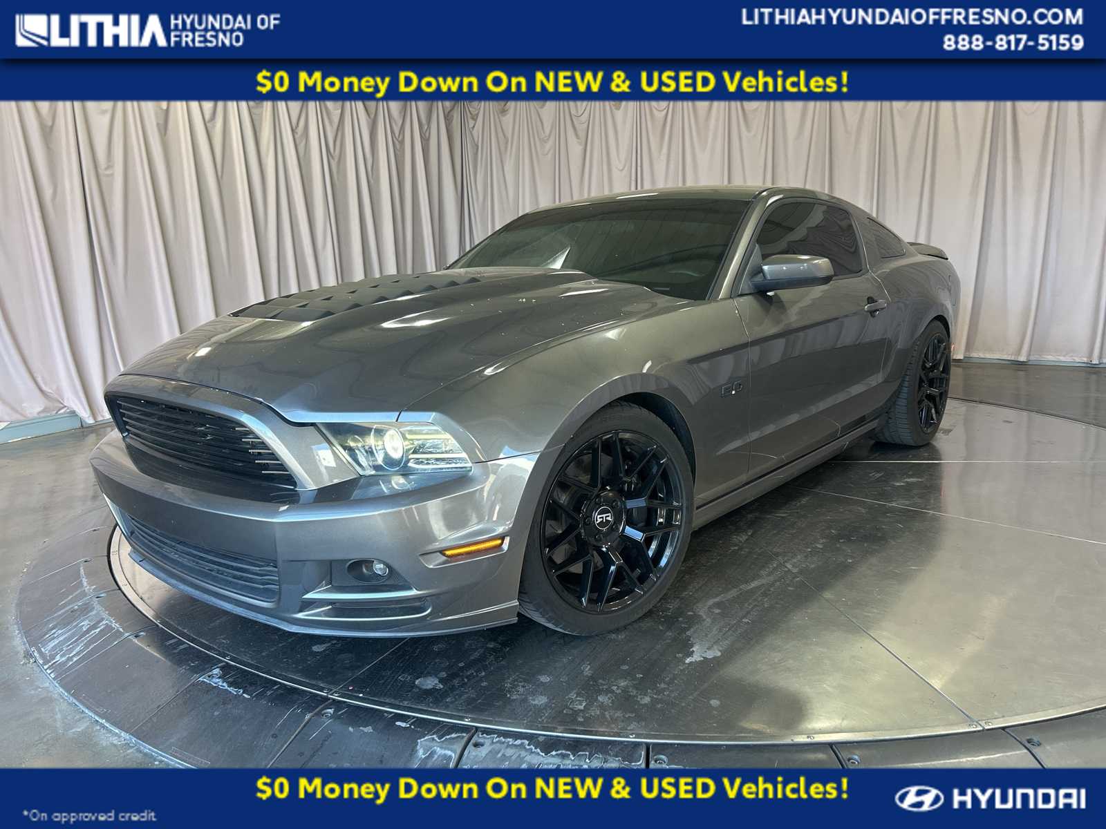 Thumbnail: 2013 Ford Mustang - 1