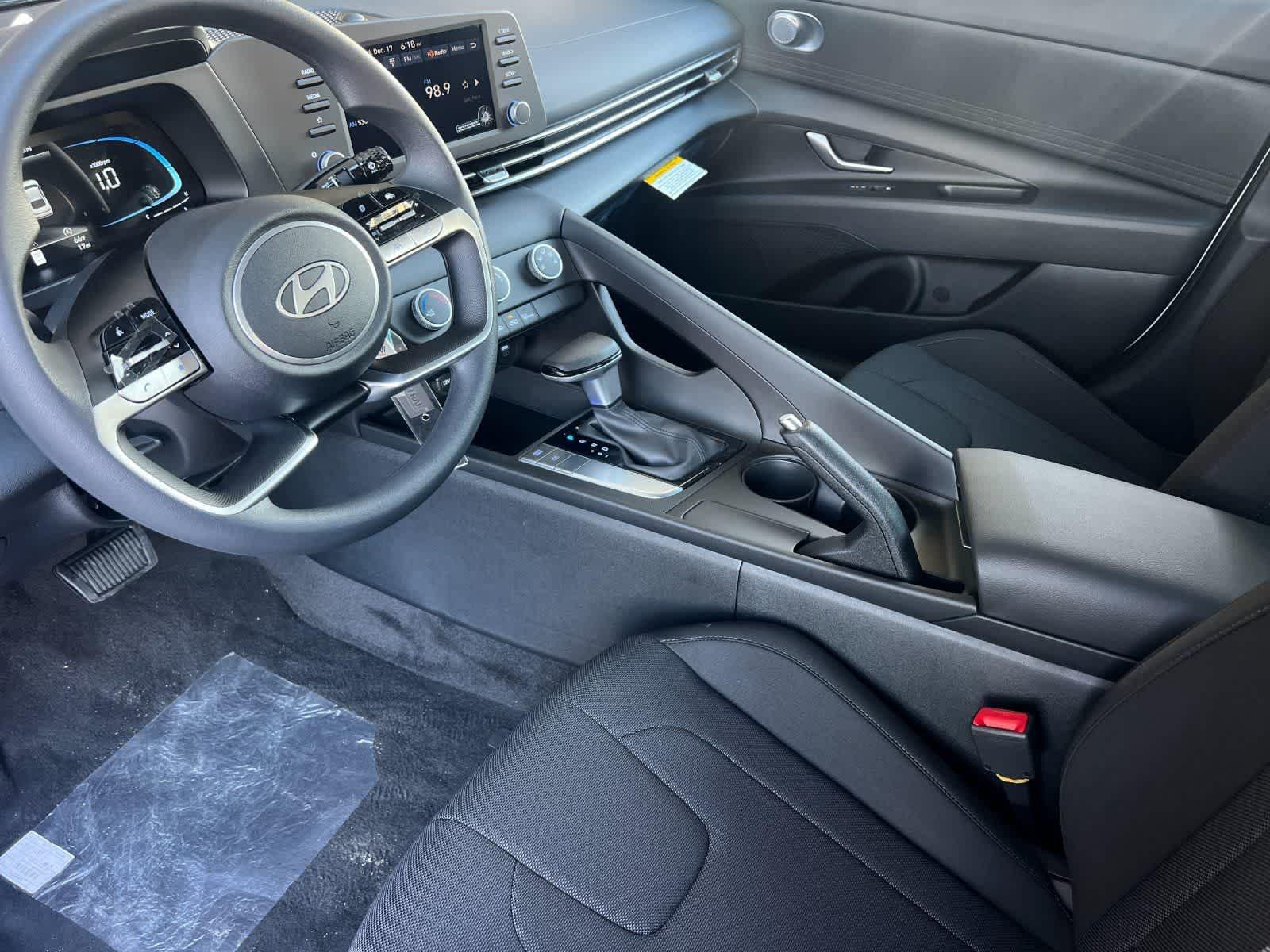 Thumbnail: 2026 Hyundai Elantra - 12