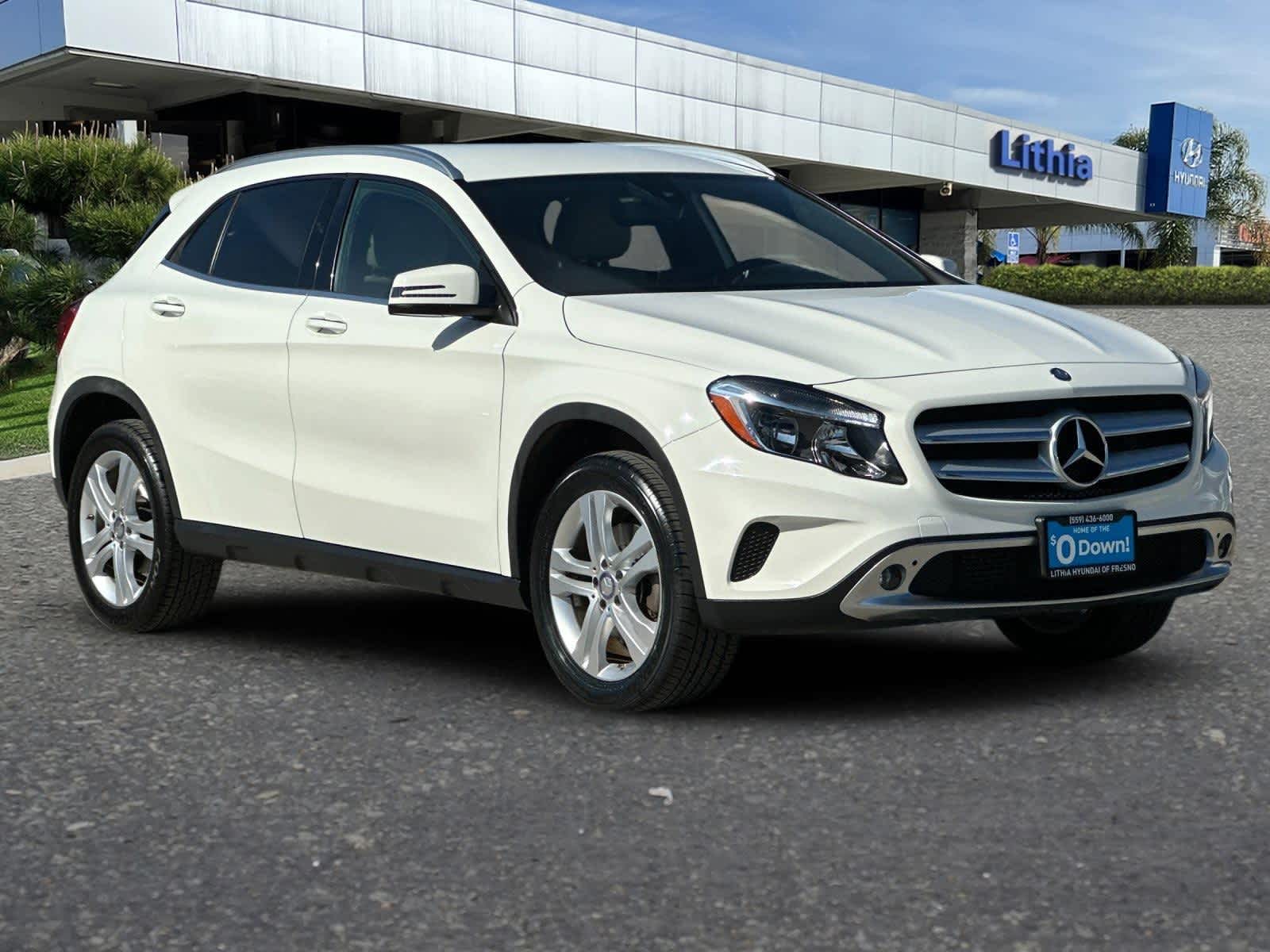 Thumbnail: 2017 Mercedes-Benz GLA - 9