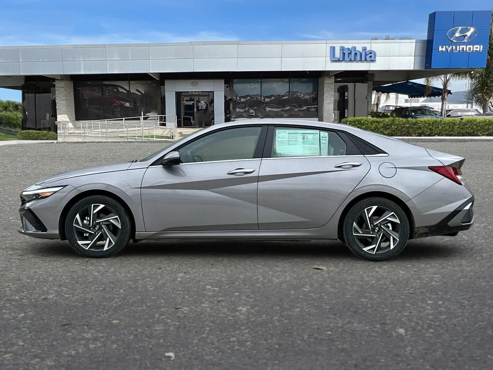 Thumbnail: 2025 Hyundai Elantra - 6