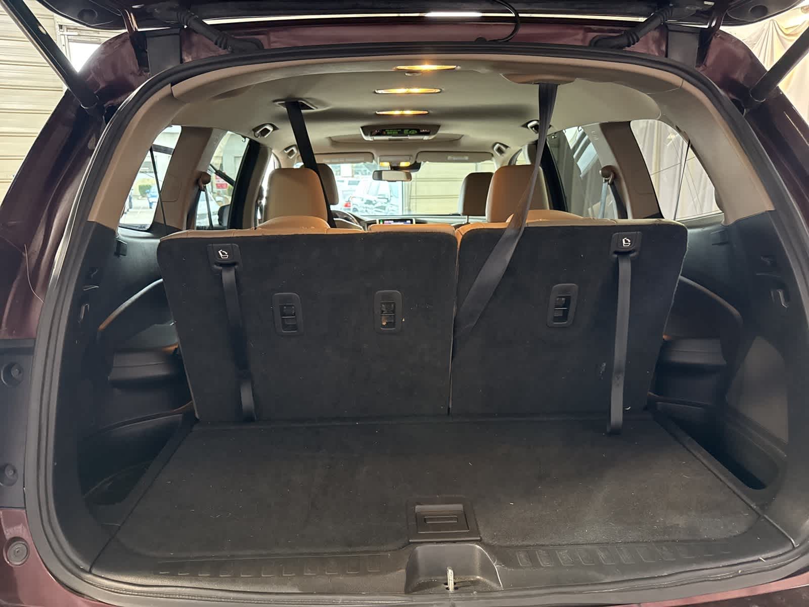 Thumbnail: 2016 Honda Pilot - 10