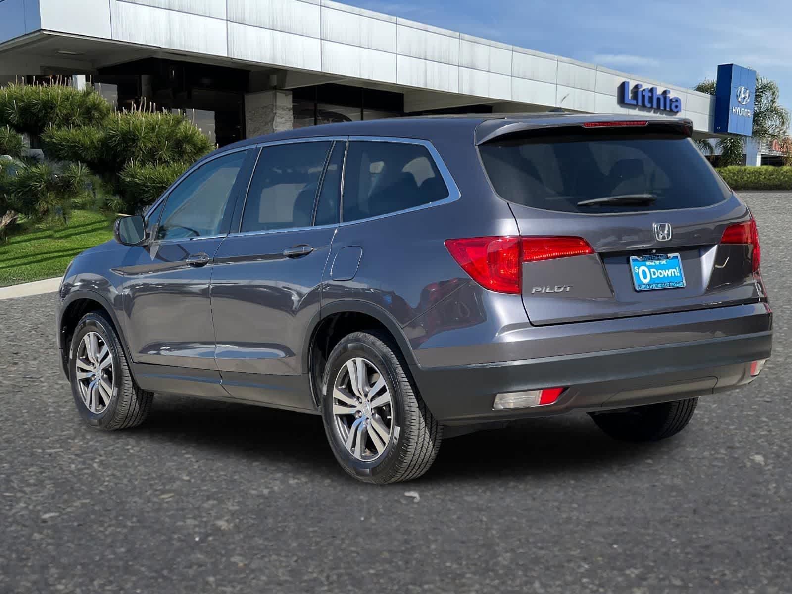 2017 Honda Pilot EX FWD photo 6