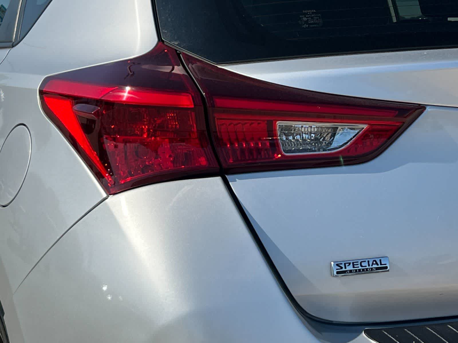 Thumbnail: 2017 Toyota Corolla iM - 26