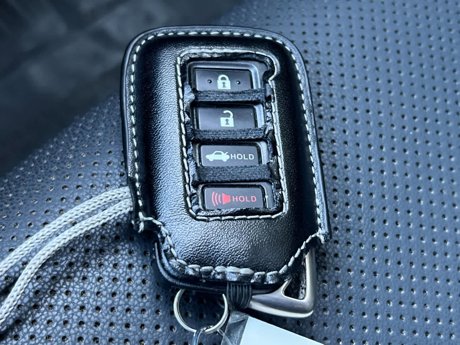 Thumbnail: 2021 Lexus IS - 28