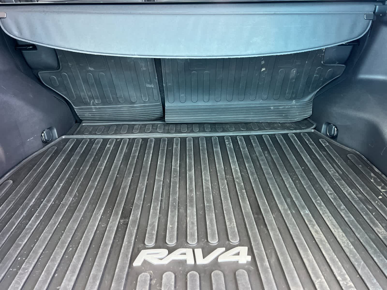 Thumbnail: 2024 Toyota RAV4 - 15