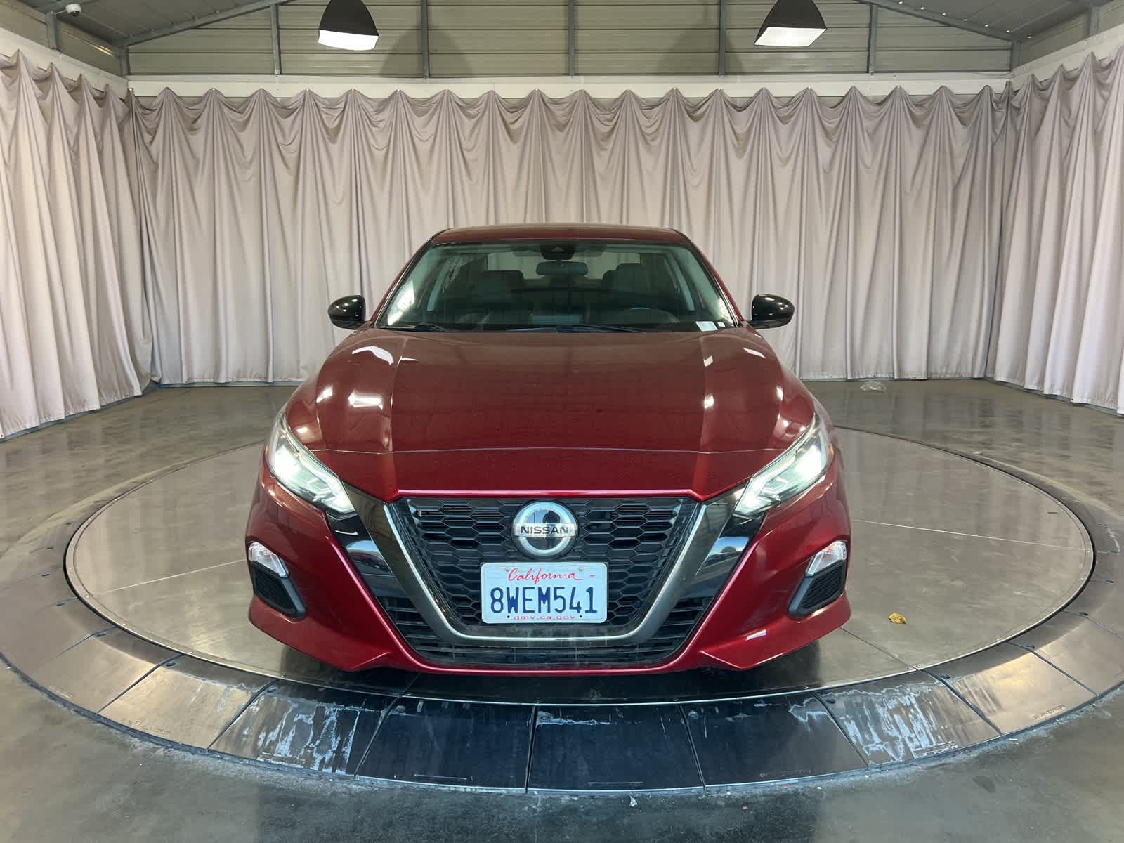2021 Nissan Altima 2.5 SR photo 2