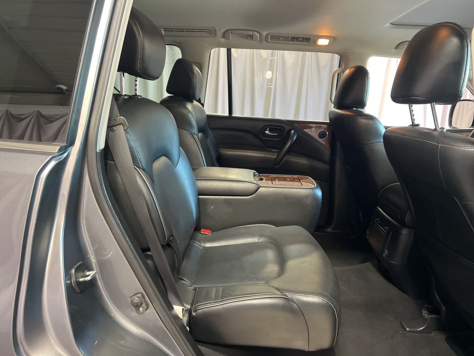 Thumbnail: 2018 INFINITI QX80 - 16