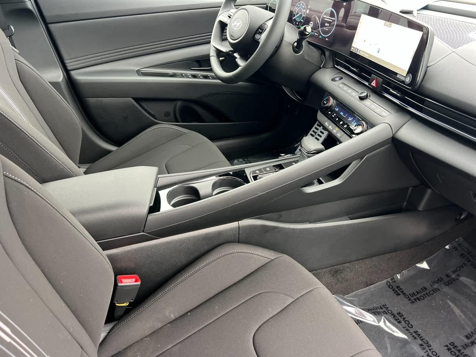 Thumbnail: 2026 Hyundai Elantra - 15