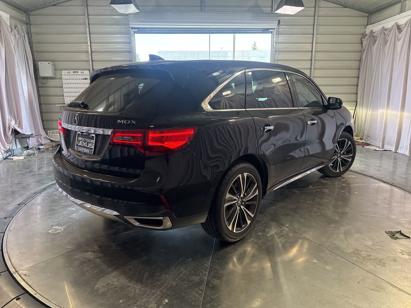 Thumbnail: 2020 Acura MDX - 4