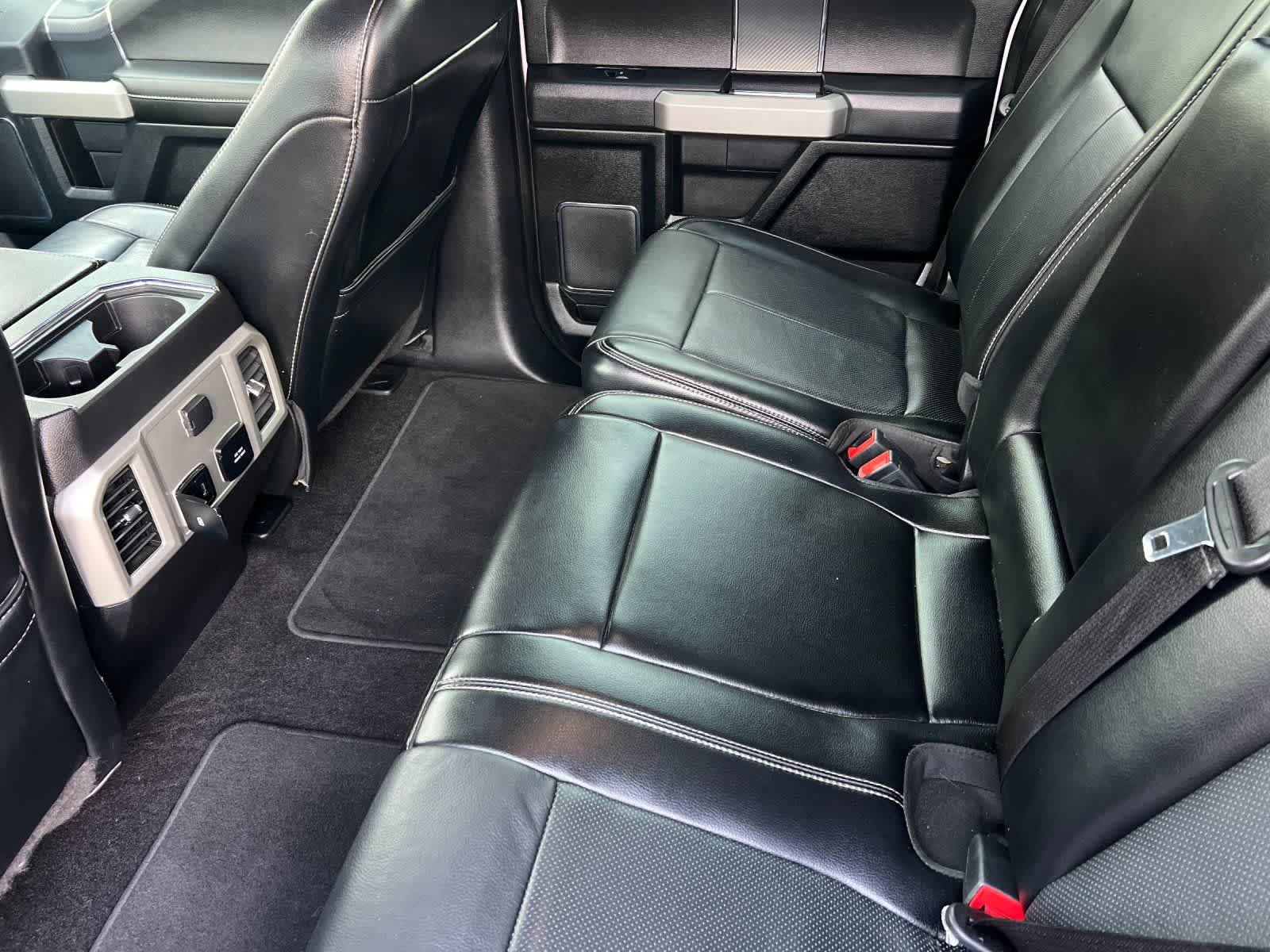 2019 Ford F-150 Lariat photo 4