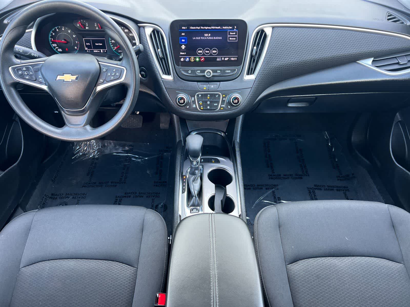 Thumbnail: 2025 Chevrolet Malibu - 4