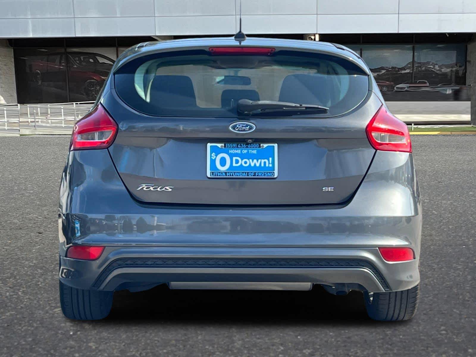 Thumbnail: 2016 Ford Focus - 8