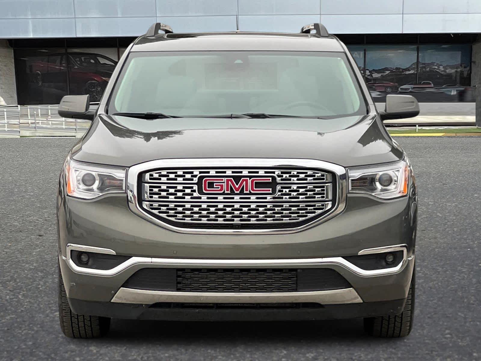 Thumbnail: 2017 GMC Acadia - 10