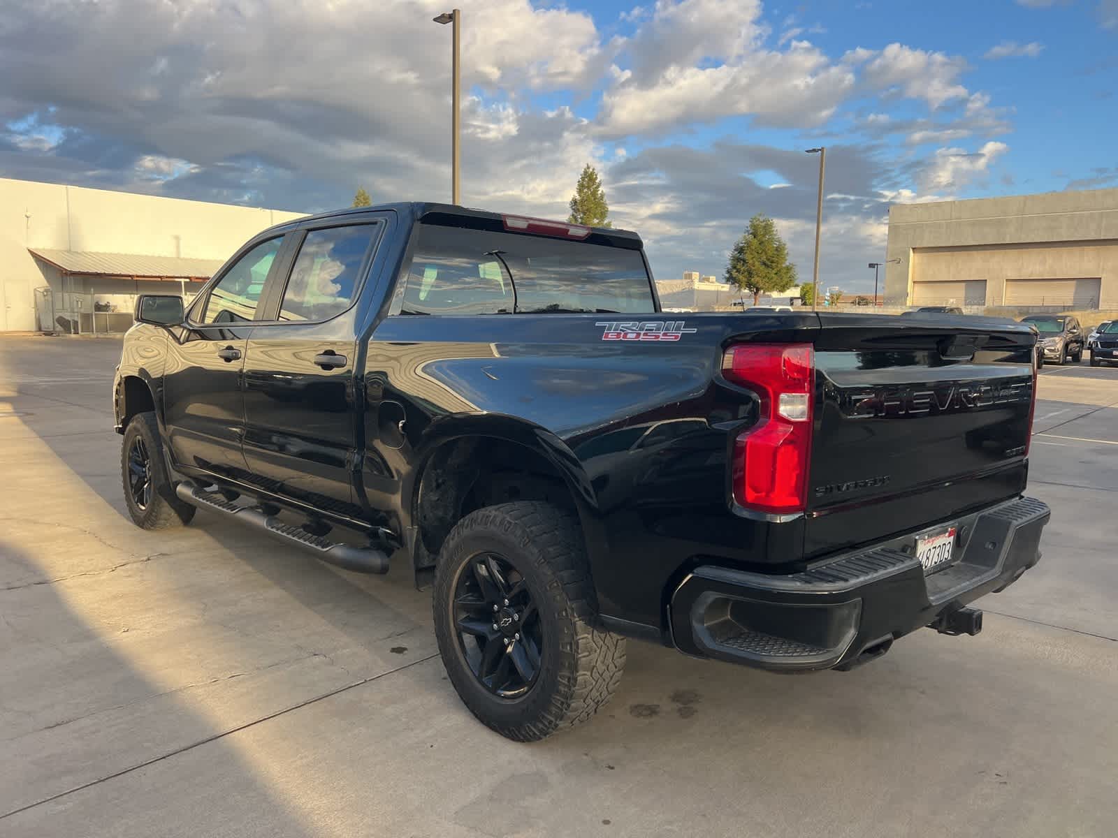 Thumbnail: 2021 Chevrolet Silverado 1500 - 5