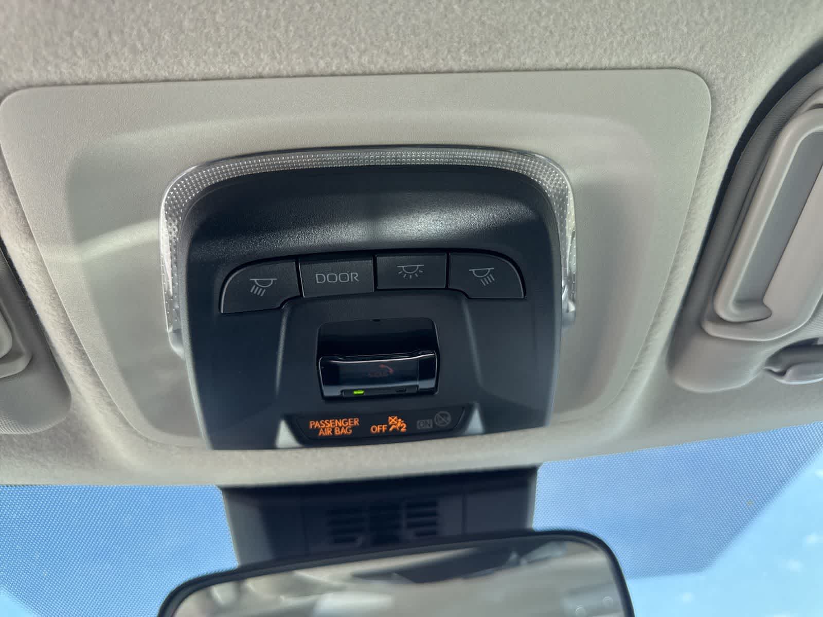 Thumbnail: 2025 Toyota Corolla - 29