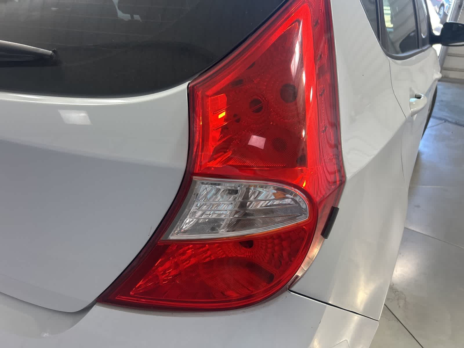 Thumbnail: 2017 Hyundai Accent - 9