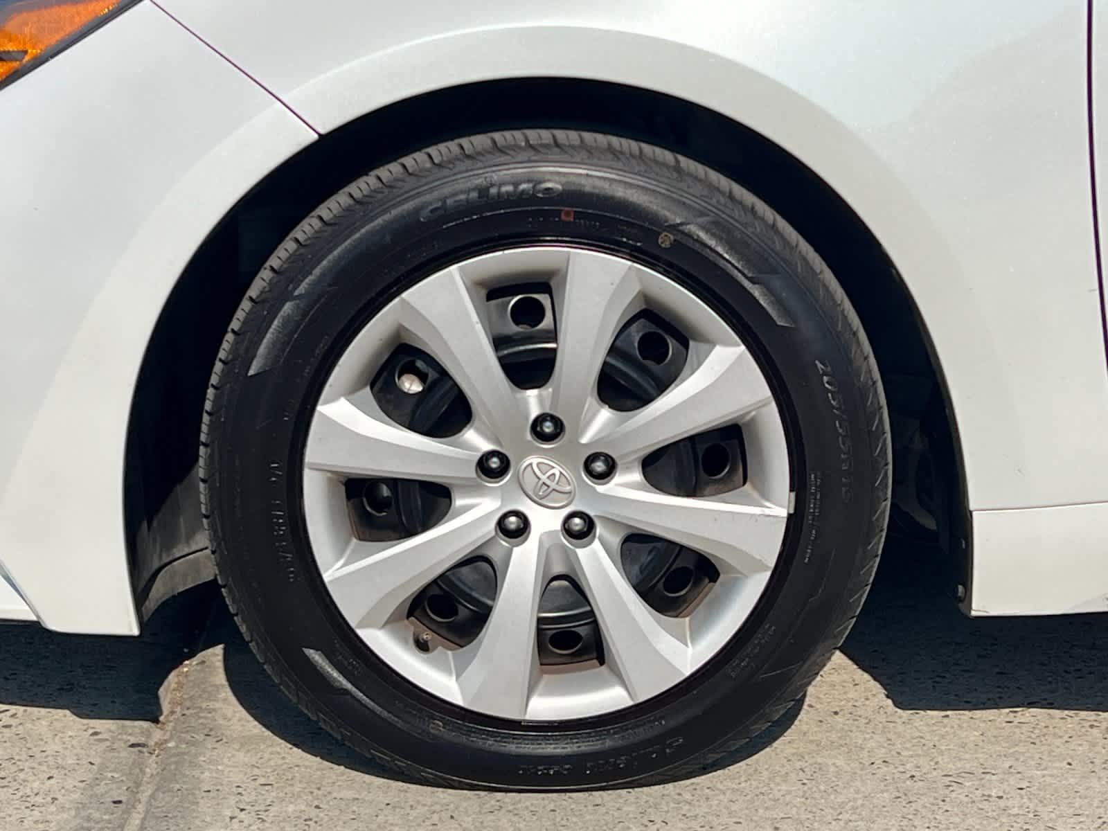 Thumbnail: 2024 Toyota Corolla - 24