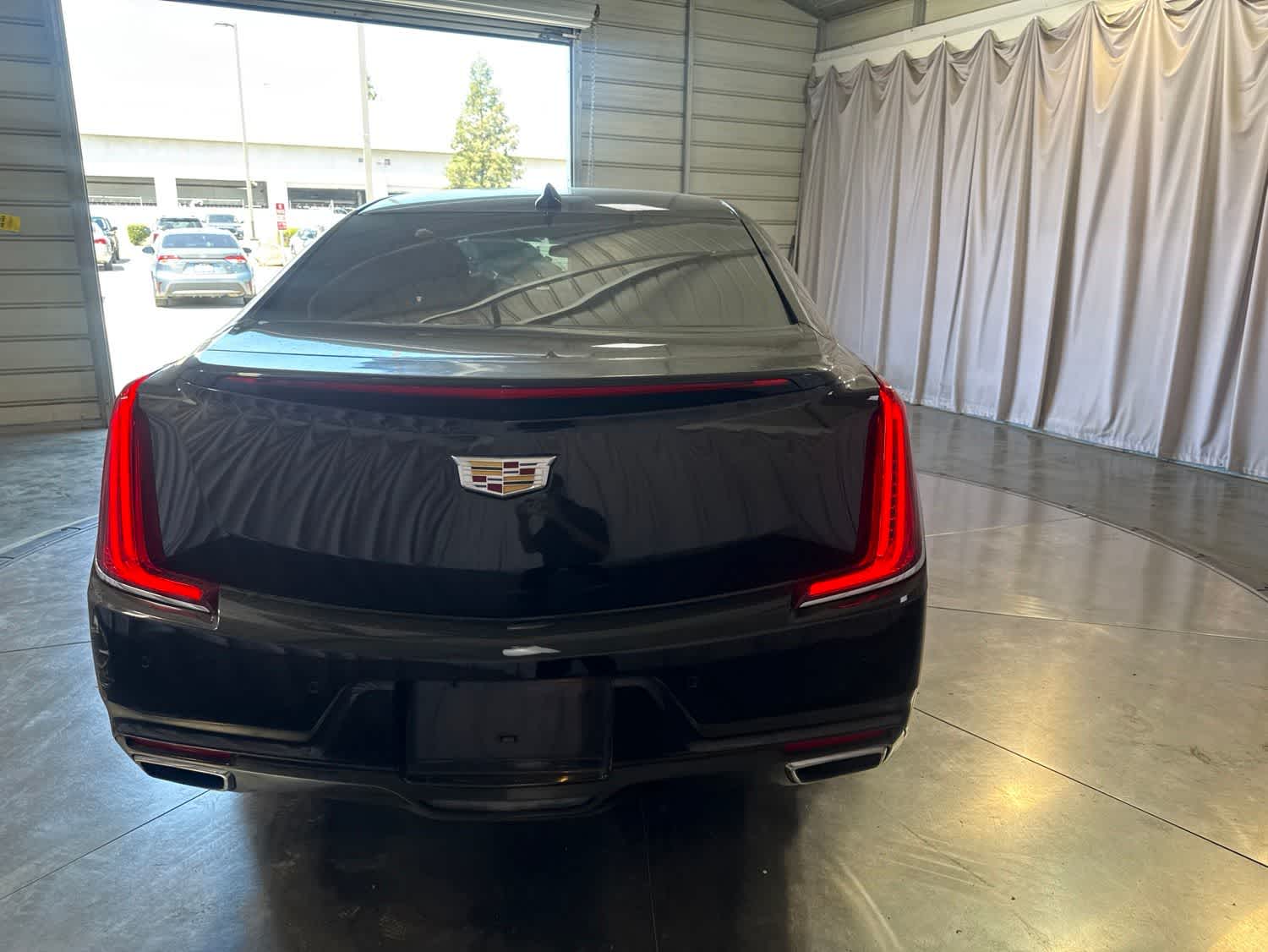 2019 CADILLAC XTS Luxury photo 5