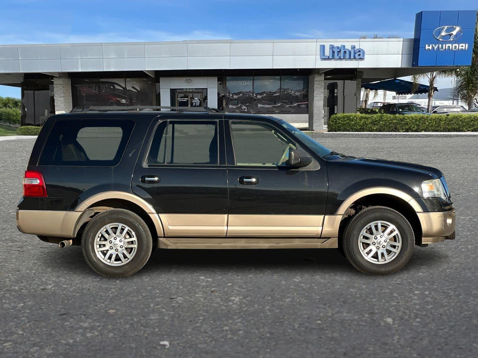 2013 Ford Expedition XLT 8